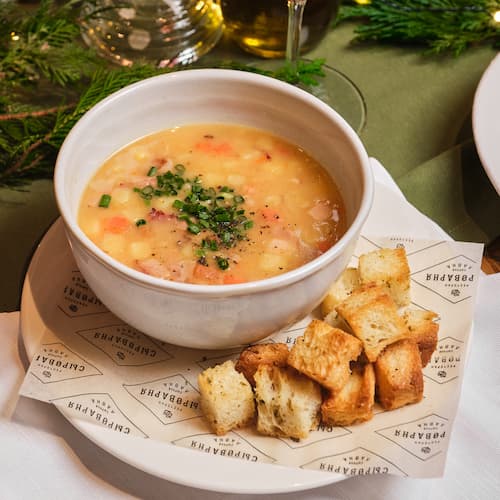 Гороховый суп с копченостями